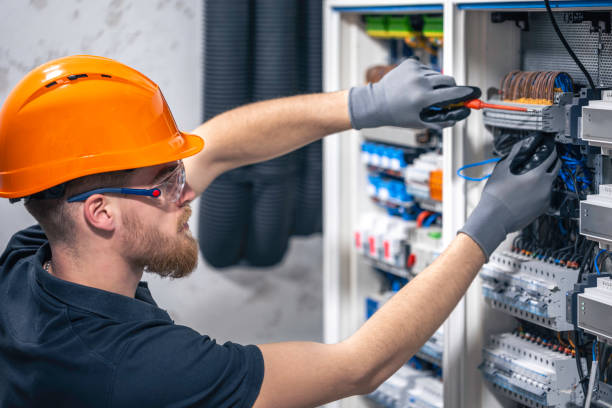 Best Licensed Electrician  in Sugar Land, TX